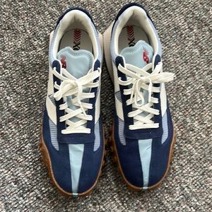 New Balance XC-72 shoes